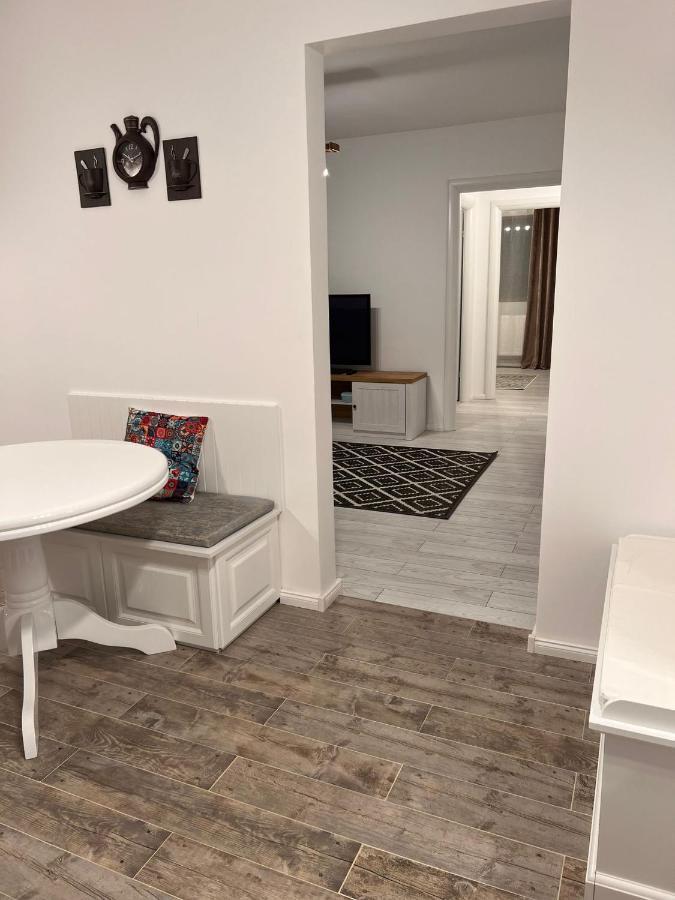 Apartament English Home 2 Camere Brasov Exterior photo